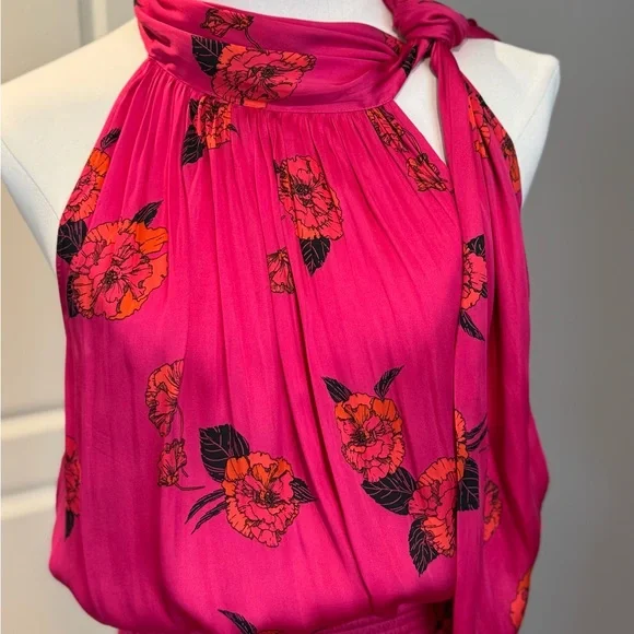 Banana Republic Gorgeous Blouse and Skirt set Medium NWOT - Picture 5 of 7